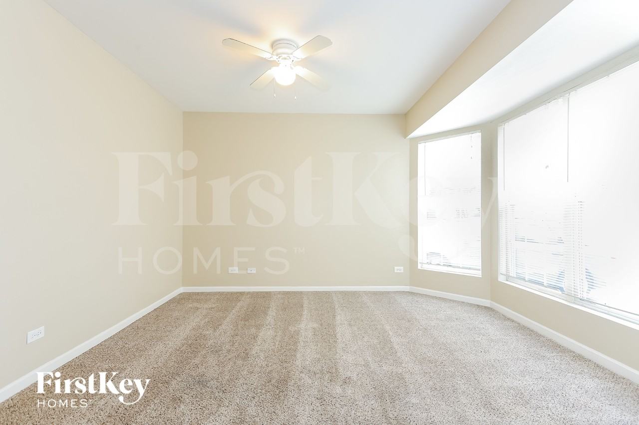 1657 Park Vista Ln - Photo 6 of 16