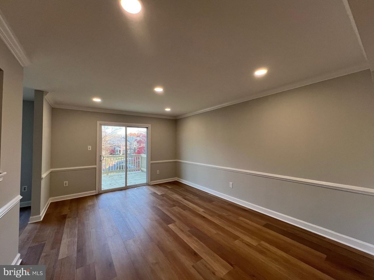 4131 Bancroft Ln - Photo 4 of 27