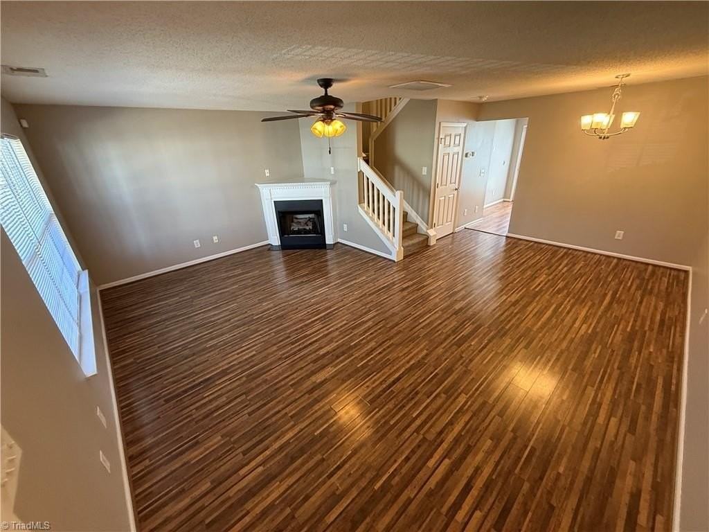 3375 Kensington Pl - Photo 2 of 13