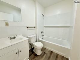 featured image of 614 Sunset Dr