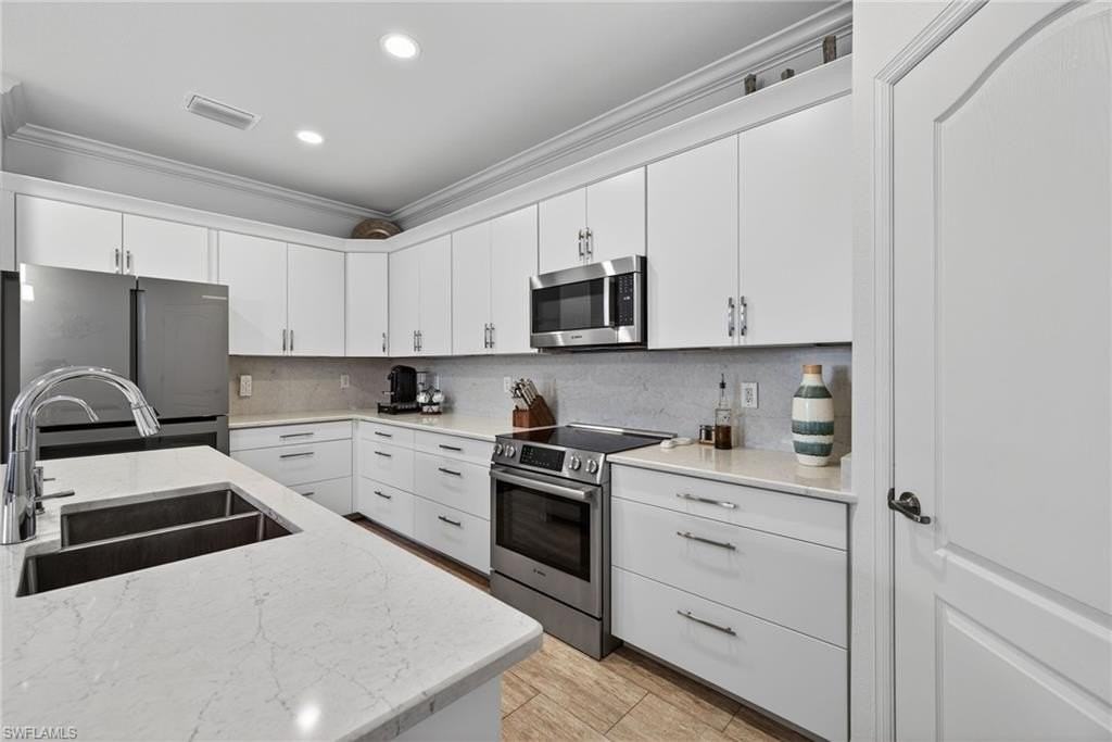 10464 Yorkstone Dr Lot 268 - Photo 4 of 25