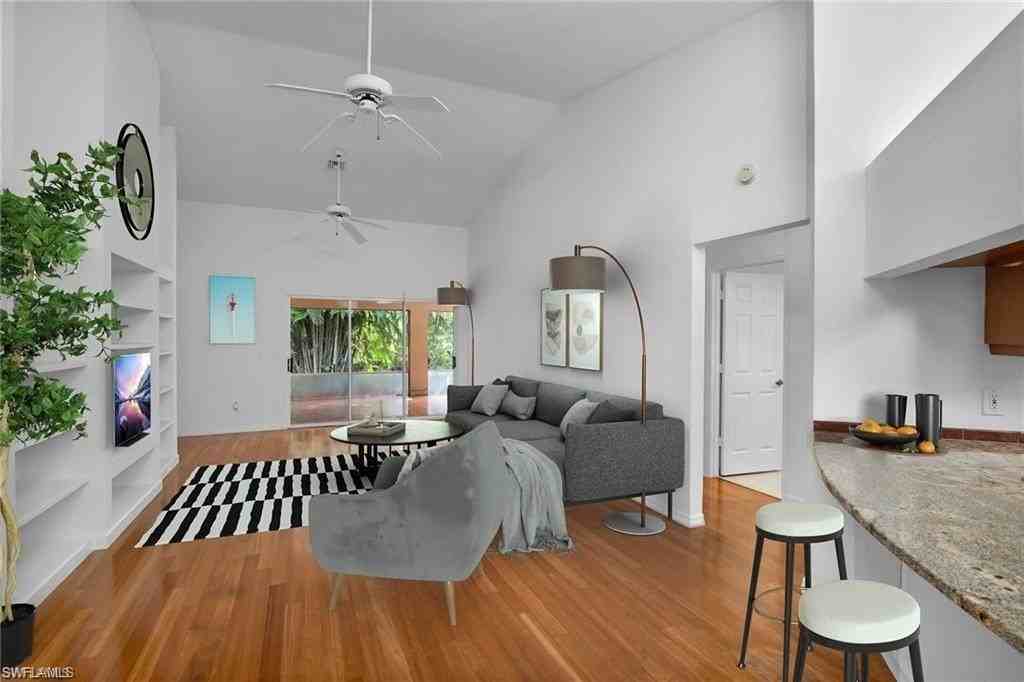 21715 Bridgegate Ct - Photo 5 of 16