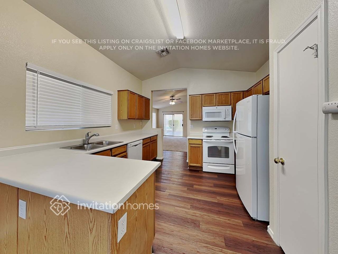 24229 N 35th Dr - Photo 7 of 18