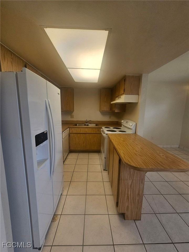 4030 Coronado Pkwy Apt 204 #204 - Photo 7 of 18