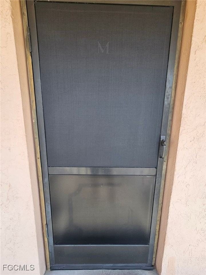 1221 Se 46th Ln Apt M #M - Photo 2 of 12