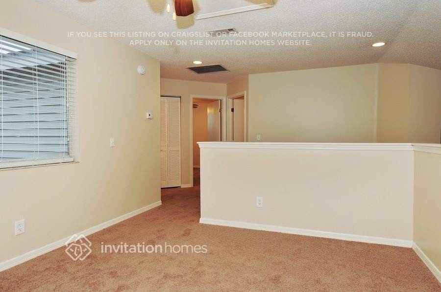 317 Sand Ridge Dr - Photo 7 of 16