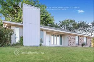 featured image of 380 Alpine Dr