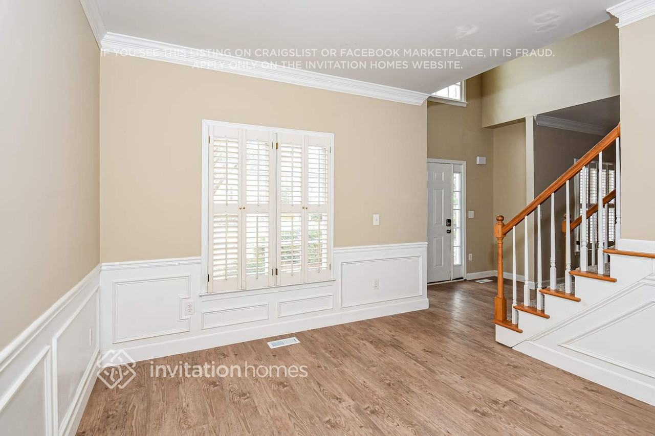 6309 Woodlore Dr Nw - Photo 7 of 19