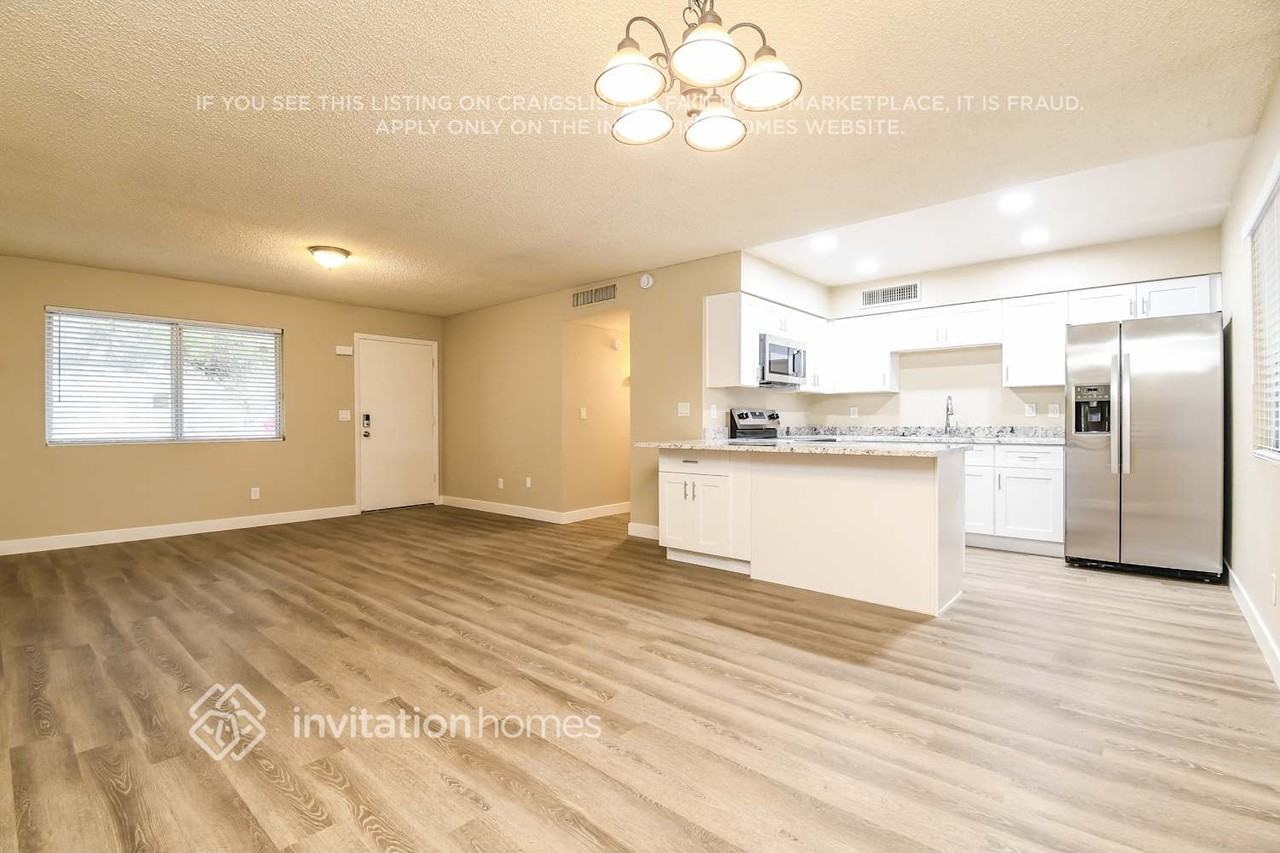 10125 E Billings St - Photo 6 of 17