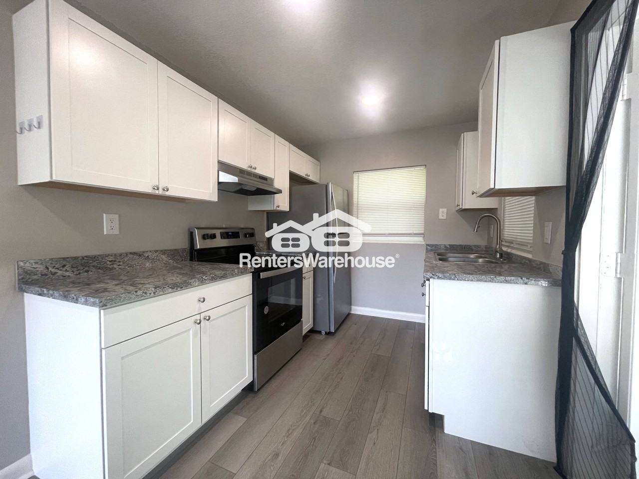 310 S Arcturas Ave #3 - Photo 5 of 17