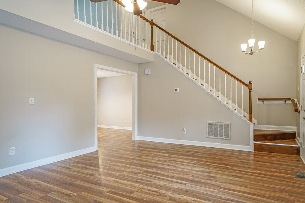 6133 River Landings Dr - Photo 4 of 17