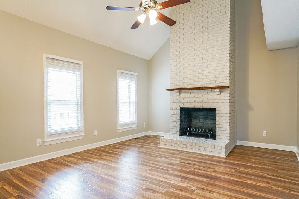 6133 River Landings Dr - Photo 5 of 17