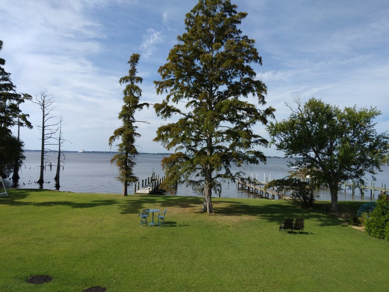 220 Riverview Ave - Photo 6 of 7