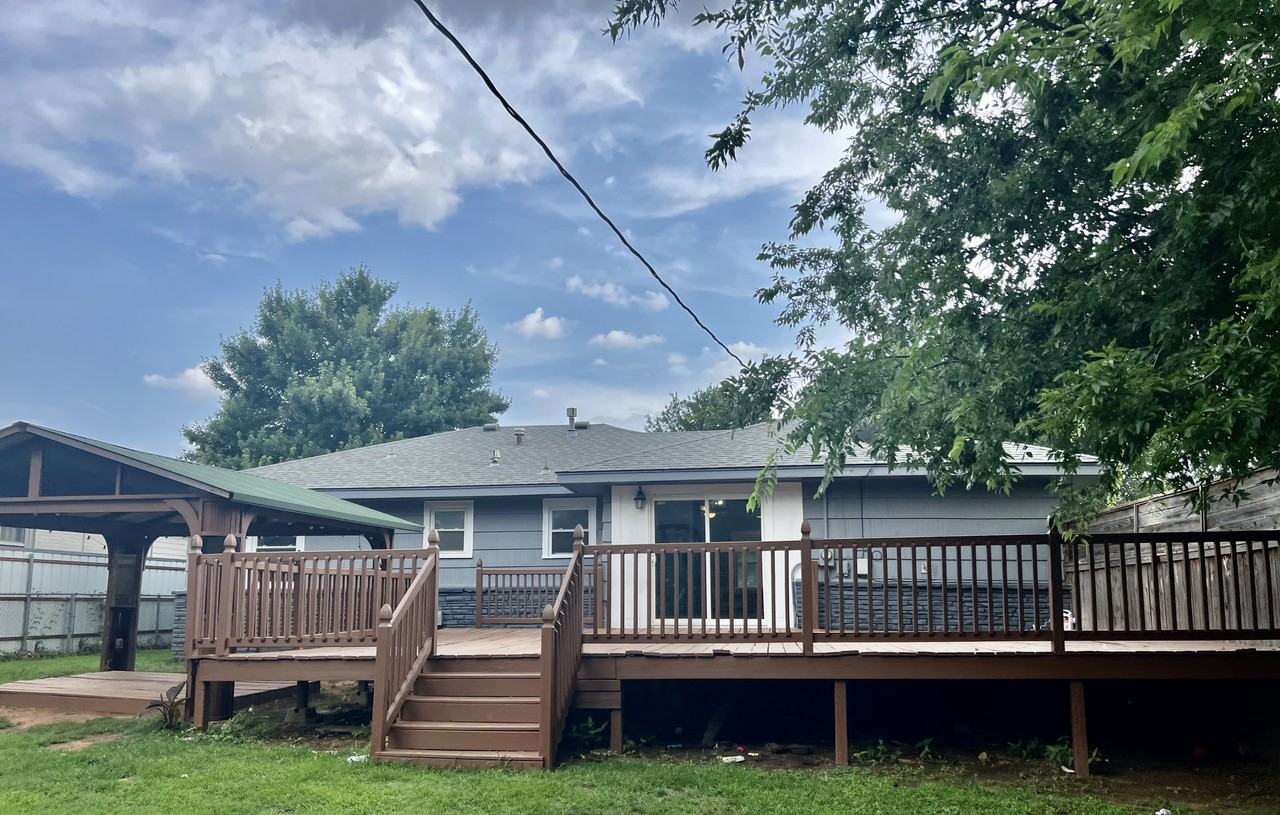 317 W Truman Pl - Photo 6 of 22