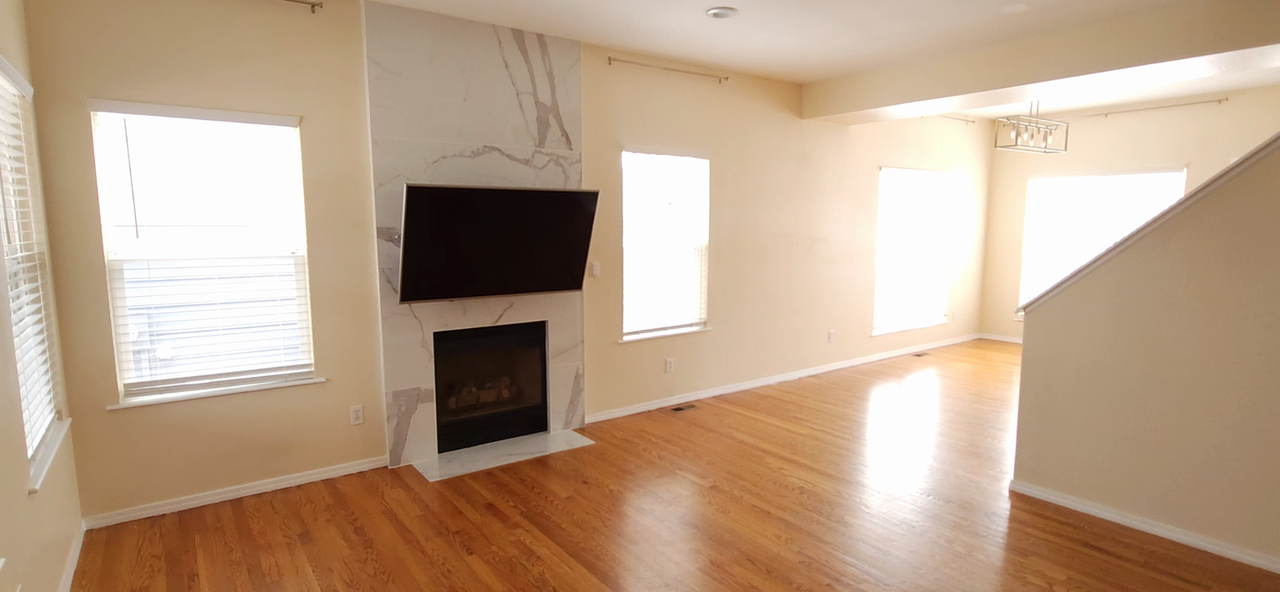 9218 Prairie Clover Dr - Photo 2 of 26