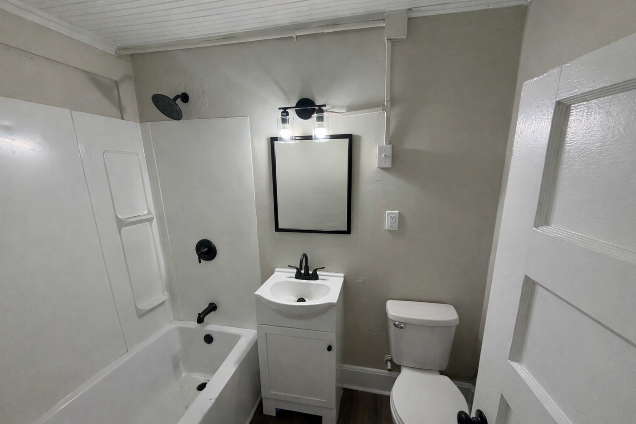 807 2nd Ave N #807 - Photo 2 of 8