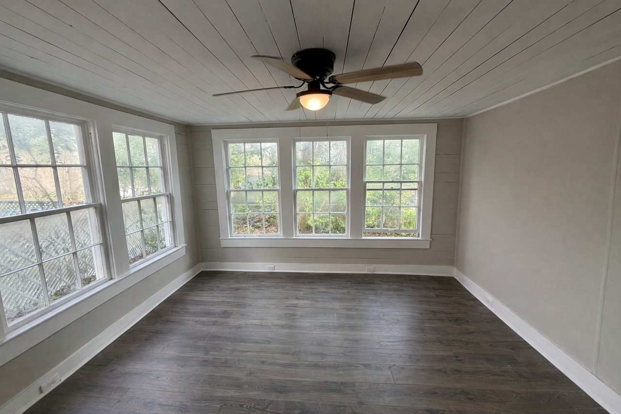 807 2nd Ave N #807 - Photo 4 of 8