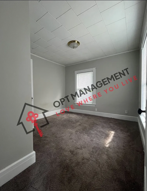 1318 South St #4 - Photo 4 of 8