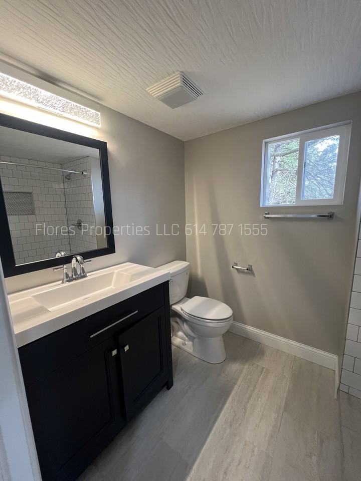 3762 Beulah Rd - Photo 7 of 42