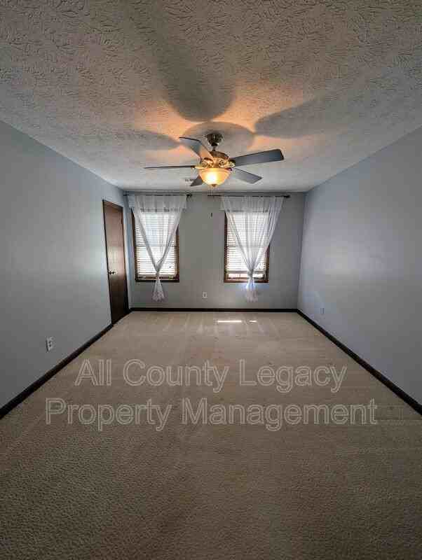 3787 Etna Dr - Photo 6 of 12