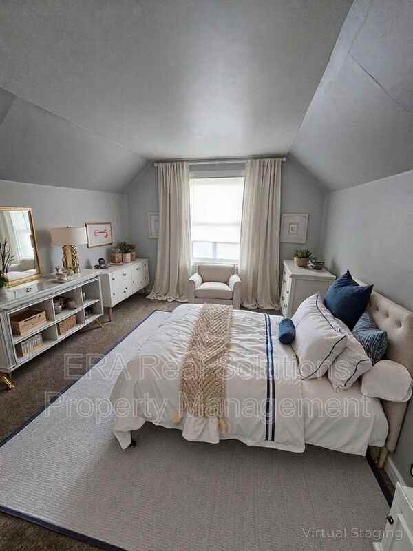 779 Whitethorne Ave - Photo 4 of 13