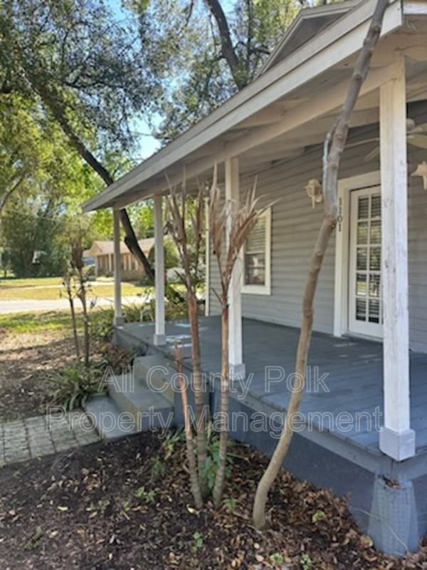 1101 Tyner St - Photo 2 of 13