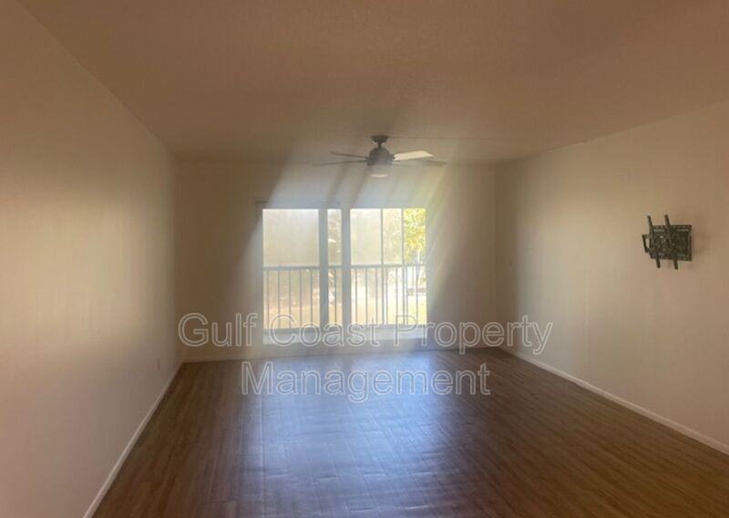 1540 Glen Oaks Dr E #B222 - Photo 6 of 19