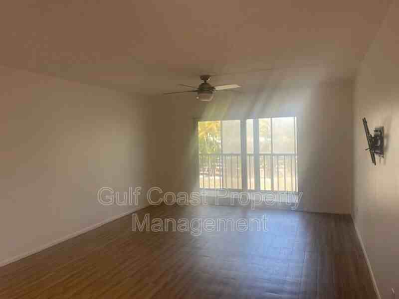 1540 Glen Oaks Dr E #B222 - Photo 7 of 19