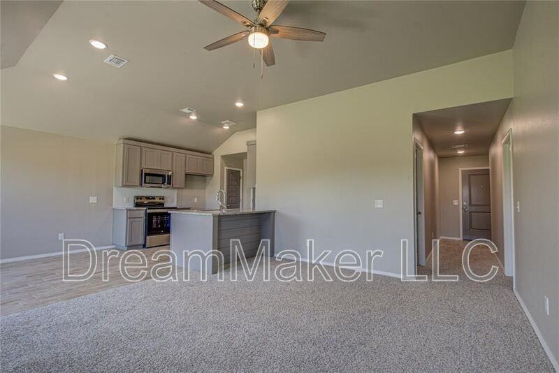 2329 S. 28Th Terrace - Photo 3 of 15