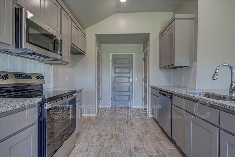 2329 S. 28Th Terrace - Photo 5 of 15