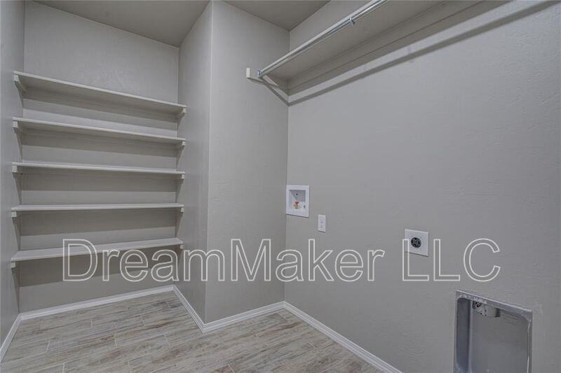 2329 S. 28Th Terrace - Photo 7 of 15