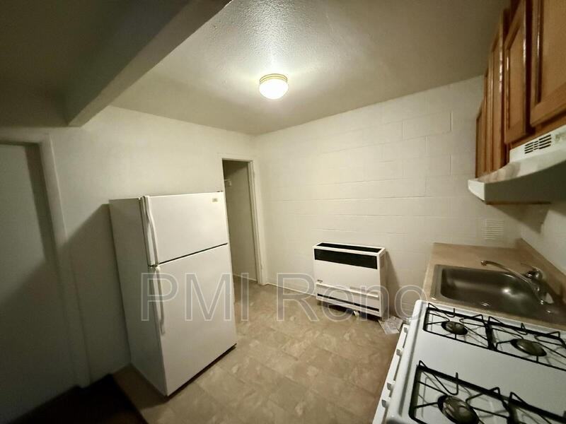 821 Spokane St #1 - Photo 6 of 17