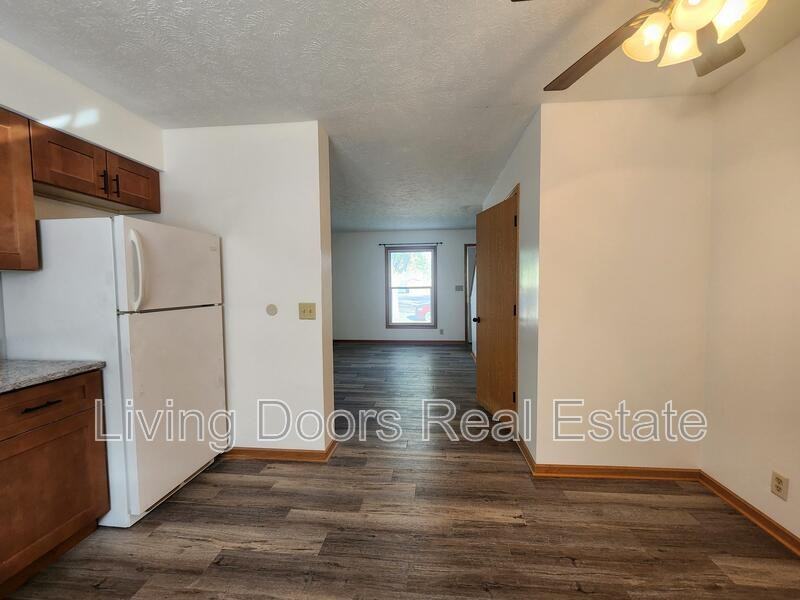 1511 David Dr - Photo 3 of 14