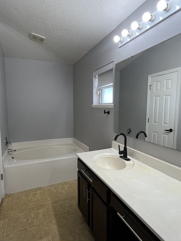 1019 N Platte Way - Photo 7 of 15