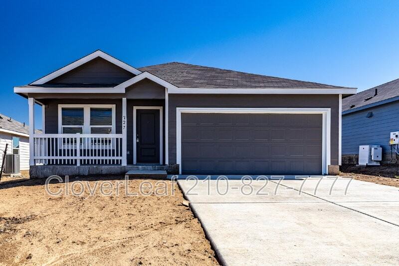 527 Wolf Crest Blvd - Photo 3 of 28