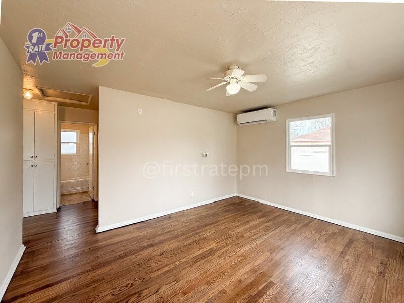 421 N Archer St - Photo 3 of 26