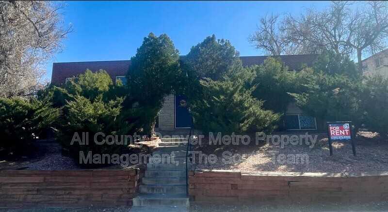 1720 Chester St #2 - Photo 2 of 13