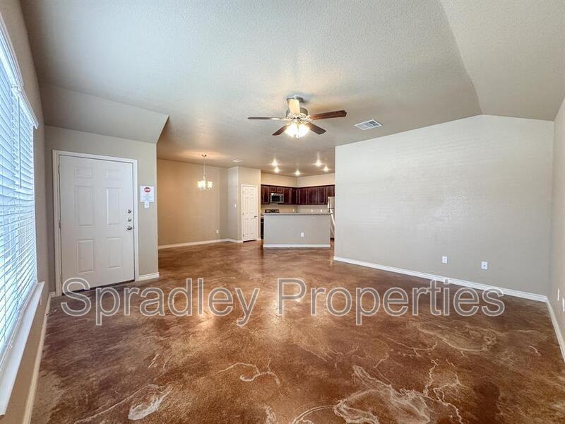 829 Laila Ln - Photo 2 of 13