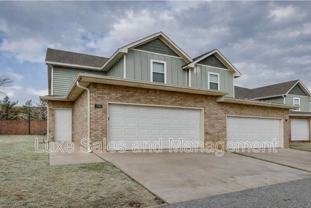 2225 Camino Del Plaza Ln - Photo 1 of 1