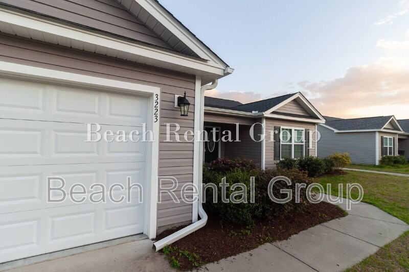 3223 Merganser Dr - Photo 2 of 29