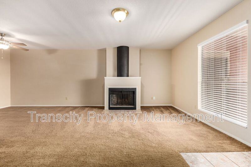 1340 N Recker Rd #345 - Photo 5 of 17