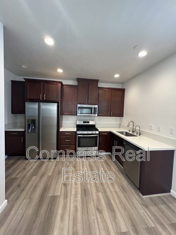 2730 Viterbo Ct #1A - Photo 4 of 17