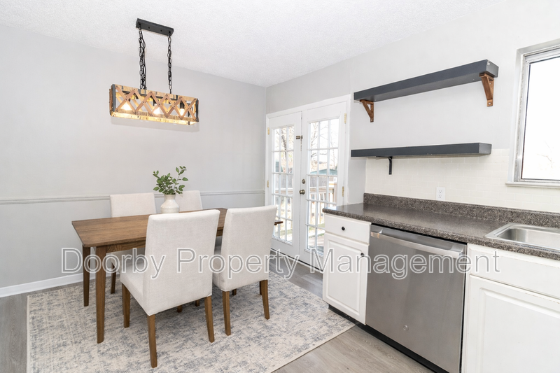 2983 E Freedom Cir - Photo 6 of 18