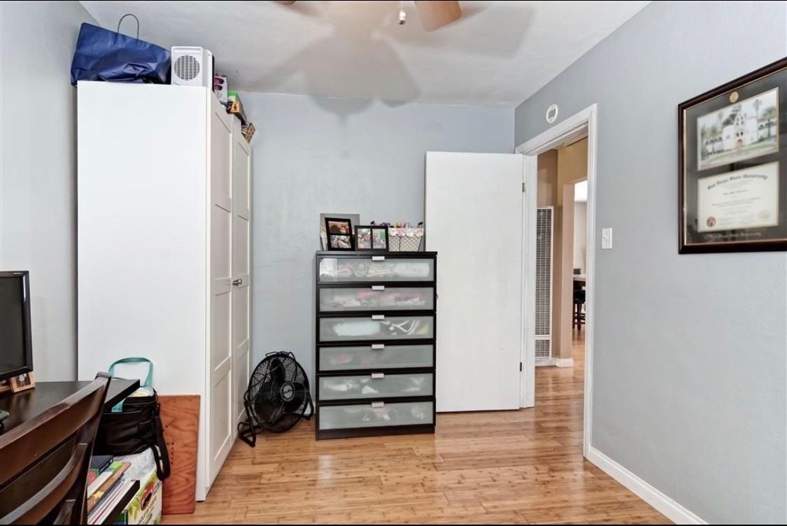 6502 Goodwin St - Photo 2 of 11