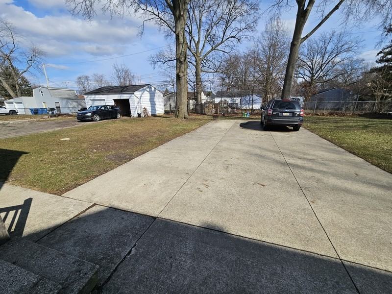 3979 Gary Ave - Photo 3 of 17