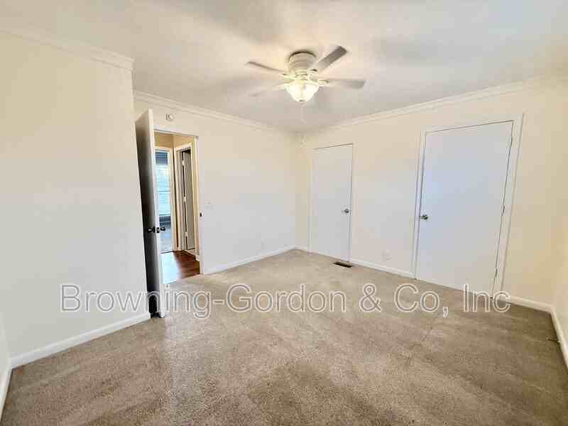 1519 21st Ave N - Photo 7 of 11