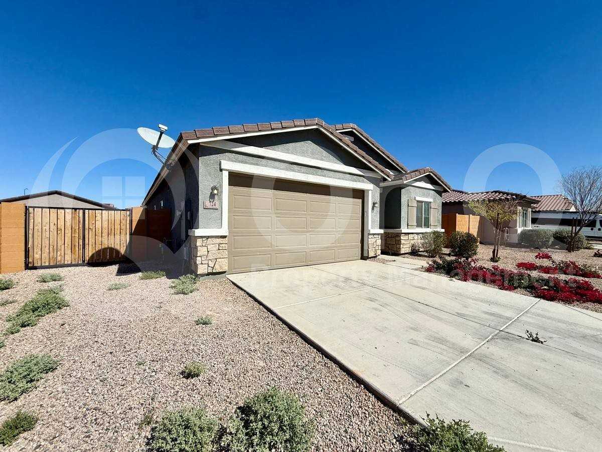 724 E Ruby Dr - Photo 2 of 10