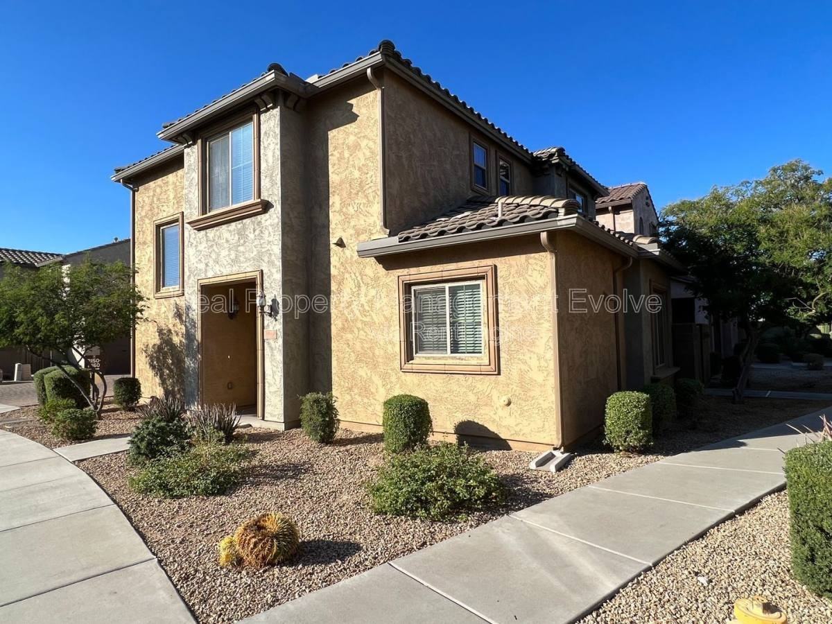 21160 N 36th Pl - Photo 2 of 10