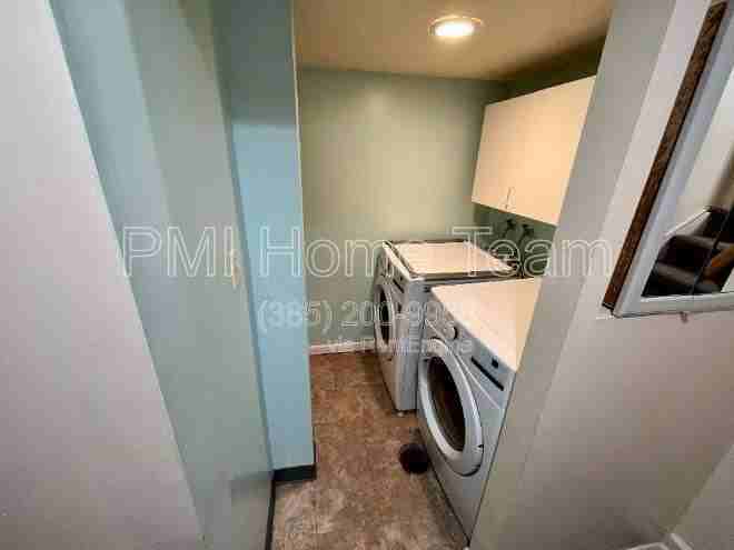 2636 W 5750 S - Photo 3 of 10