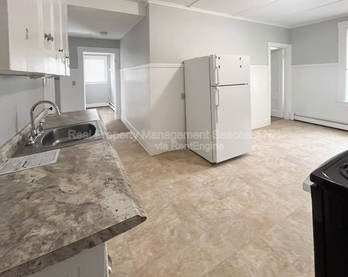 11 Beacon St #2 - Photo 2 of 10